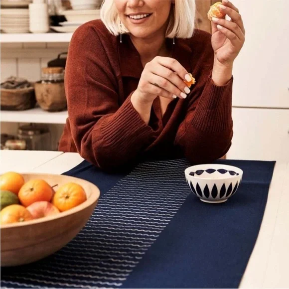 Territory X Alltrue Table Runner Navy Blue Cotton 18 x 70 - Picture 6 of 9